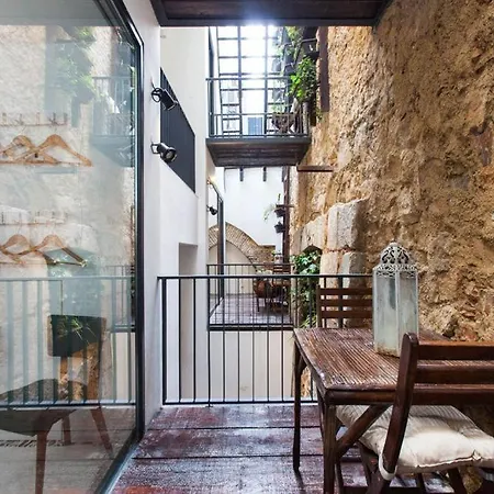Old Stables Chiado - 1 Bedroom In The Heart Of Apartamento Lisboa