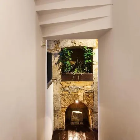 Apartamento Old Stables Chiado - 1 Bedroom In The Heart Of *